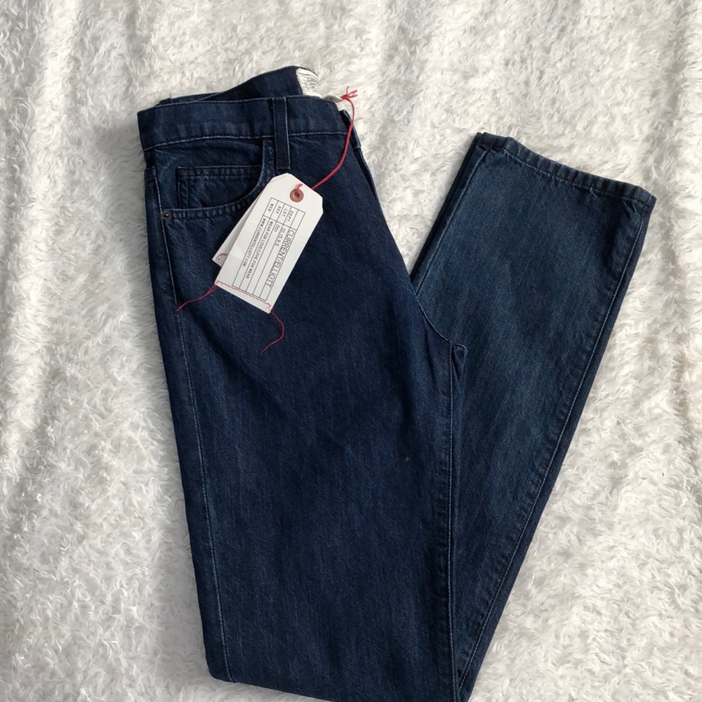 Current Elliott the stove pipe blue jeans. - Picture 3 of 7
